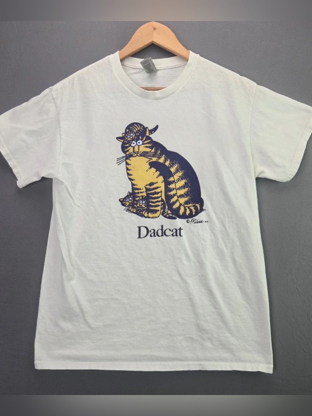 Gildan White Dadcat Cat Graphic T-Shirt